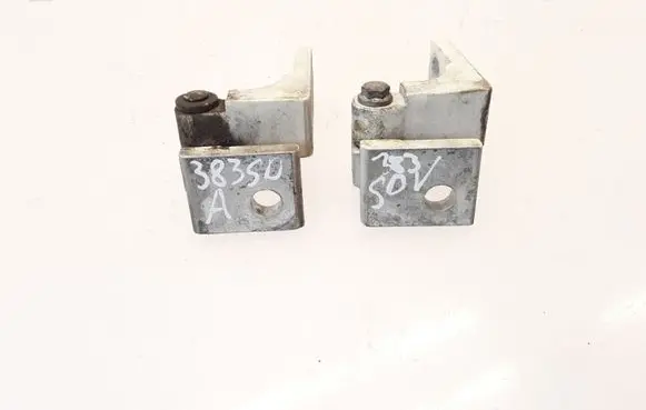 Rear door hinge set