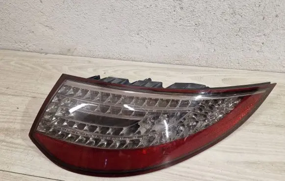 Porsche 997 Rear/tail lights 997.631.990.02