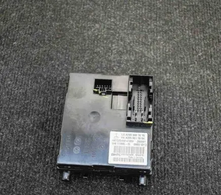 Mercedes-Benz C W205 Other devices 18037320 A2059007615