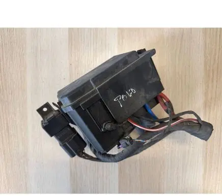 Volkswagen Polo V 6R Fuse box set 6C0937132C