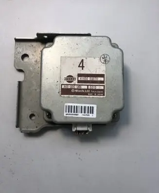 Nissan X-Trail T30 Torque split ecu control unit/module 41650EQ070 A68000U06