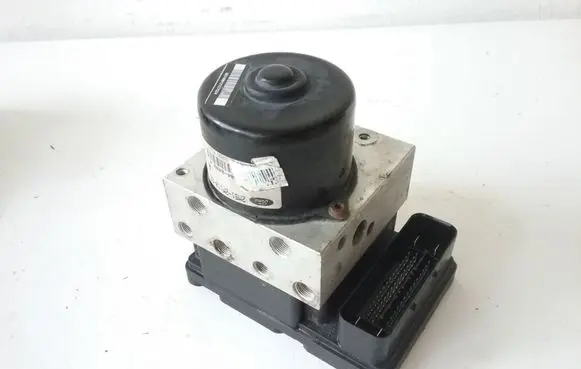 Ford Focus ABS Pump 2M512M110EE 10092501193 5WK84031