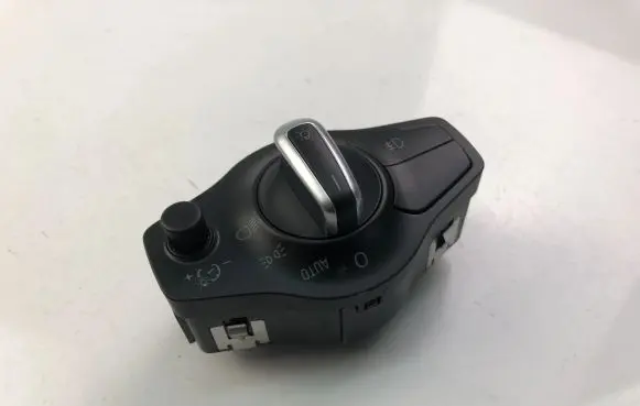 Audi A5 8T 8F Light switch 8K0941531AJ
