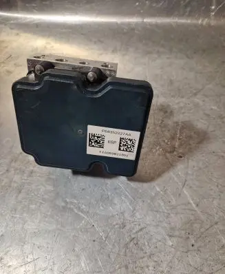 Chrysler Pacifica ABS Pump P68352227AA TYA059821851