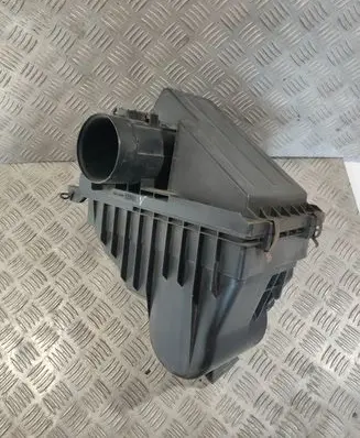 Nissan Navara D40 Air filter box 70377456 5X00B 5X00A