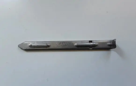 Volvo V70 Headlight/headlamp mounting bracket 30678340