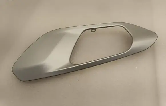 Chrysler Pacifica Front door handle cover 5094850 61868AH