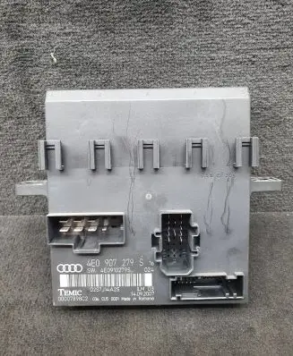 Audi A8 S8 D3 4E Comfort/convenience module 4E0907279S 4E0910279S