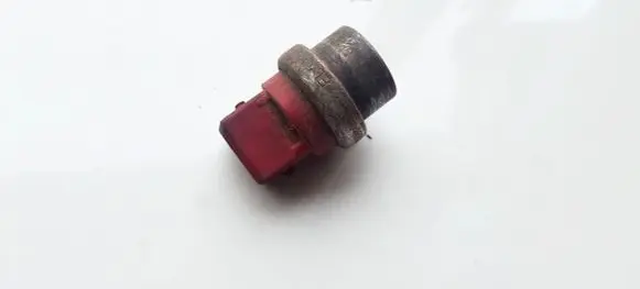 Volkswagen Golf III Coolant temperature sensor 251919369B
