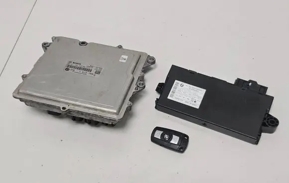 BMW 3 E92 E93 Engine ECU kit and lock set 7612745 0261S06348 030020468
