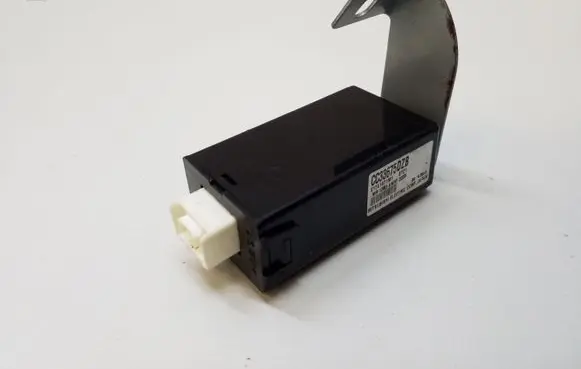 Mazda 5 Door central lock control unit/module CC33675DZB