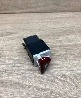 Volkswagen PASSAT B6 Hazard light switch 3C8953509
