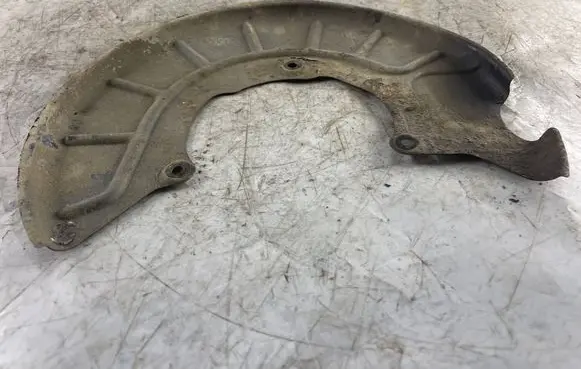 Volkswagen Touran I Front brake disc dust cover plate 