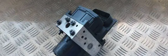 Skoda Fabia Mk1 (6Y) ABS Pump 6Q0614117D 6Q0907379C 0265800003