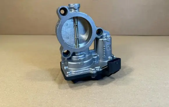 BMW 2 F22 F23 Throttle valve 13547618838