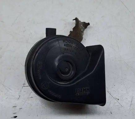 BMW 3 E90 E91 Horn signal E30055306