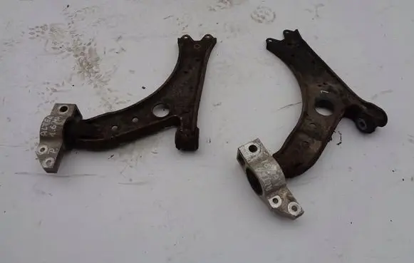 Seat Altea Front lower control arm/wishbone