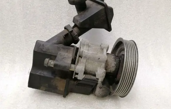 Porsche Boxster 987 Power steering pump 99631402005