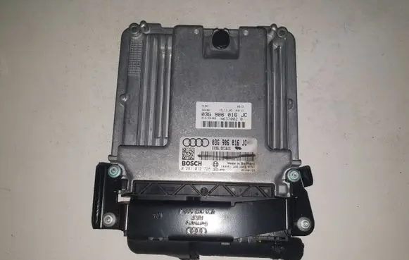 Audi A4 S4 B7 8E 8H Engine control unit/module 03G906016JC