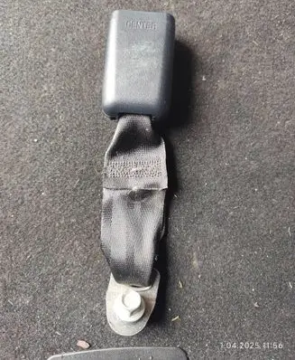 Mitsubishi Space Star Rear seatbelt buckle 2084135