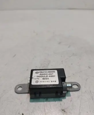 SsangYong Kyron Antenna control unit 8941009000 6D24