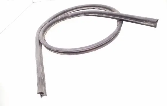 Audi A4 S4 B6 8E 8H Engine compartment rubber 8E0823731A