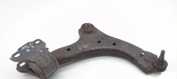 Volvo V70 Front control arm