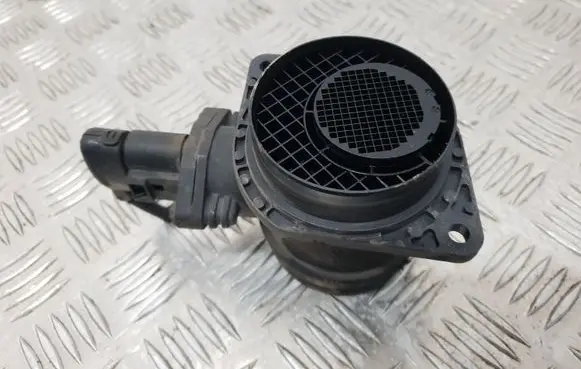 Skoda Octavia Mk2 (1Z) Mass air flow meter 0281002531