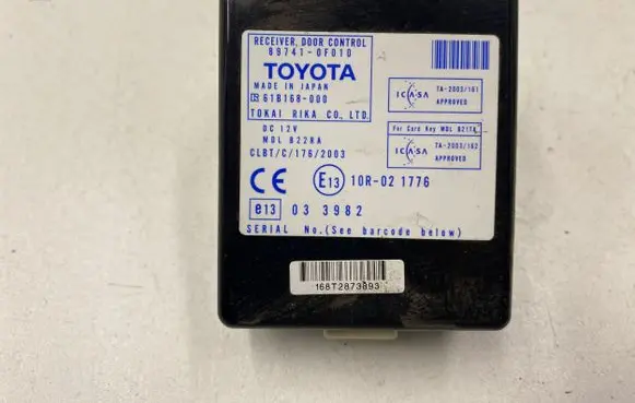 Toyota Corolla Verso AR10 Door control unit/module 897410F010 61B168000 10R021776