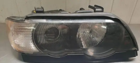 BMW X5 E53 Rear/tail lights 4441152R 01000002