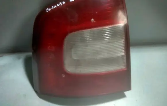 Skoda Octavia Mk2 (1Z) Rear/tail lights 1Z9945095A