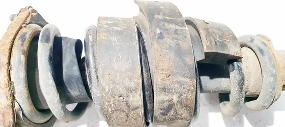 Toyota Avensis T250 Rear coil spring