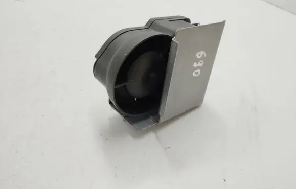Toyota RAV 4 (XA40) Alarm system siren 8904042011