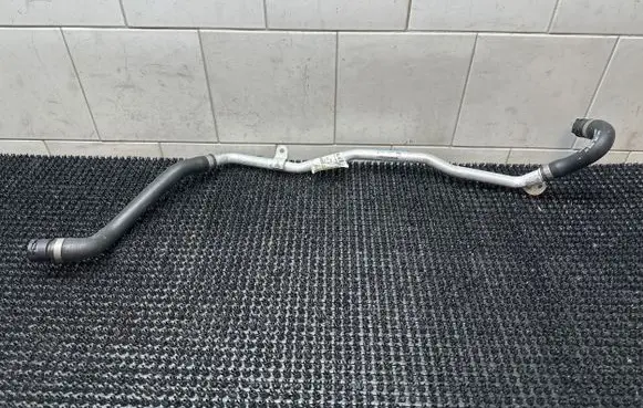 Mercedes-Benz GLE W167 Engine coolant pipe/hose A2562031700