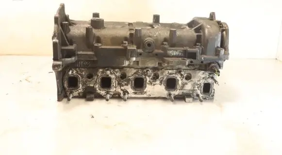 Engine head