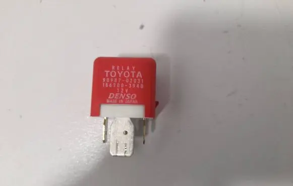 Toyota Yaris XP210 Other relay 9098702031