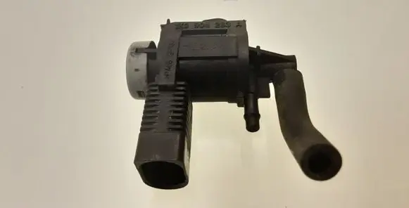 Audi Q5 SQ5 Exhaust gas pressure sensor 1K0906283A