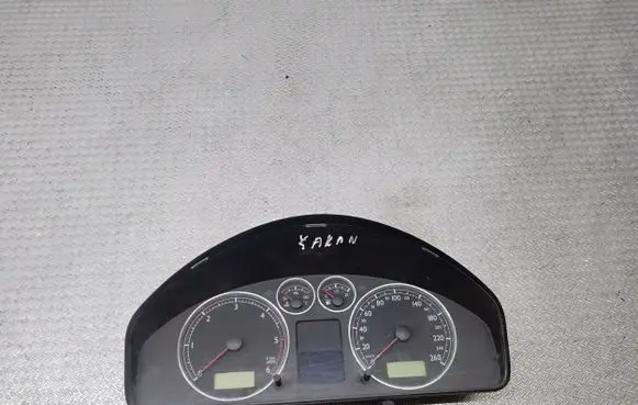 Volkswagen Sharan Speedometer (instrument cluster) 7M3920820H