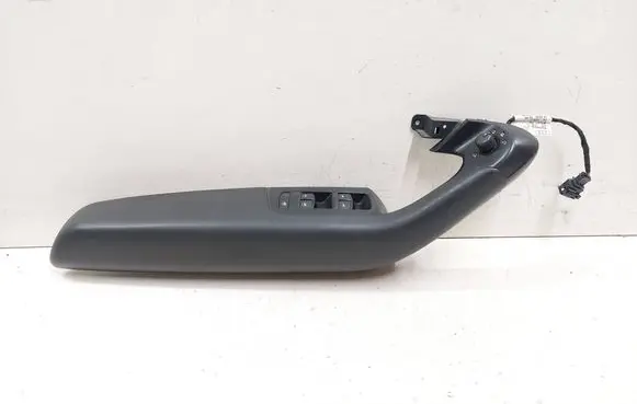Audi A6 S6 C6 4F Front door interior handle trim 4F1867105A 4F2867105A
