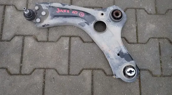 Nissan Juke II F16 Front lower control arm/wishbone 