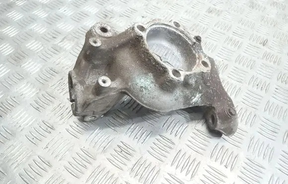 BMW 1 E81 E87 Front wheel hub spindle knuckle 6773209
