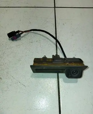 Volkswagen PASSAT B7 Tailgate handle with camera 3AF827566A BN3CZ F31512
