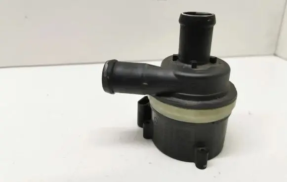 Skoda Fabia Mk2 (5J) Electric auxiliary coolant/water pump 6R0965561