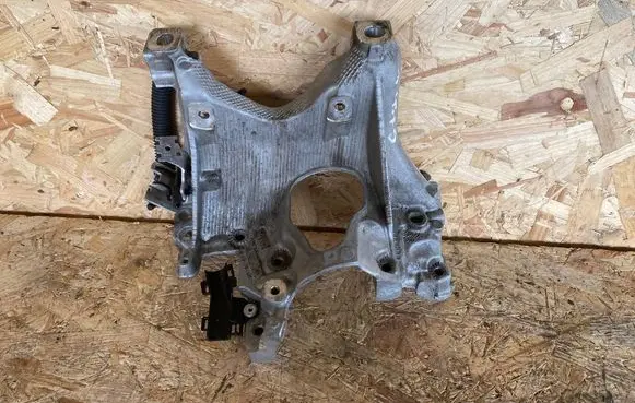 Audi A5 Engine mount bracket 8W0399296