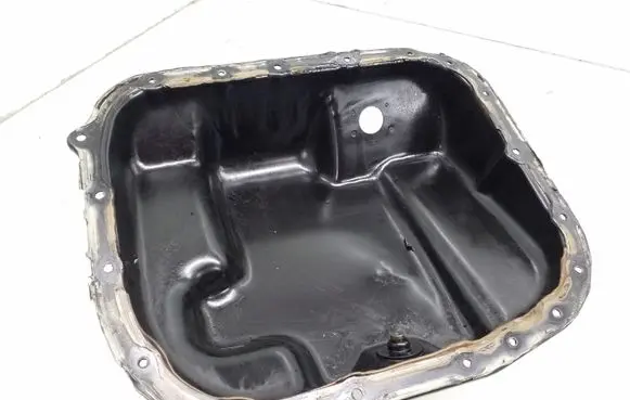 Oil sump