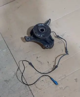 Citroen C5 Front wheel hub