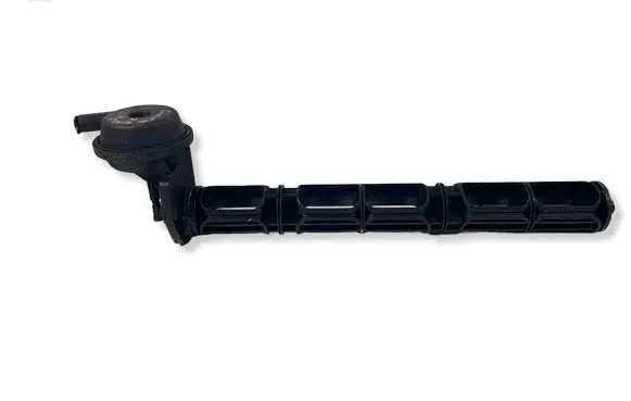 Volkswagen Golf IV Air intake duct part 071133697C PA66GF35