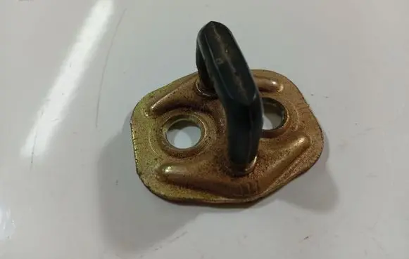 Nissan Almera Tino Rear door lock loop/hook striker 