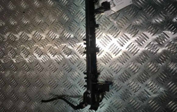 Ford Focus Fuel main line pipe 5M569H487BA