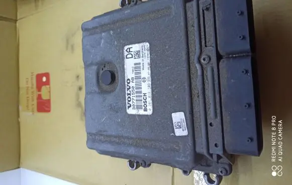Volvo XC90 Engine control unit/module 30771550